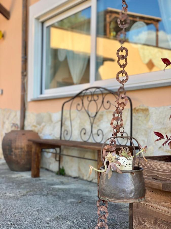 Da Artu Bed & Breakfast Cittaducale Bagian luar foto